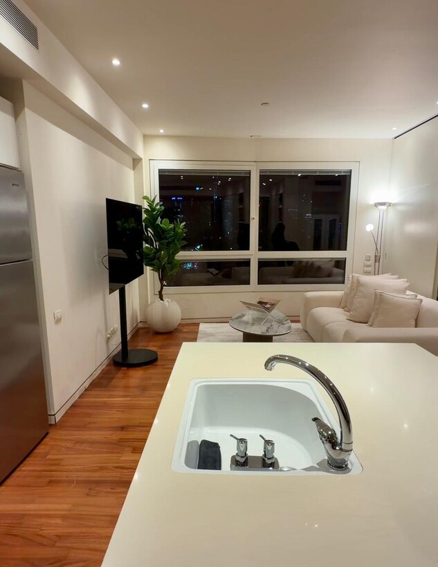 הדירה החדשה של יהודה בוחבוט הדירה החדשה של יהודה בוחבוט