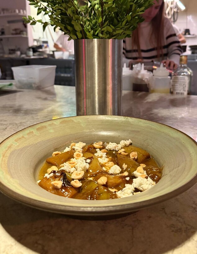 מתפריט ערב של השף ניתאי יהלום. כרישה מקורמלת