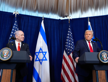 טראמפ מזהיר: "אולי יהיו הפתעות ביומיים הקרובים"