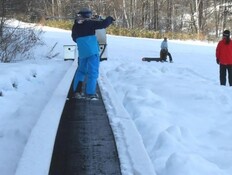 חופשת הסקי הסתיימה בטרגדיה: בן 5 נתקע במסוע - ונהרג