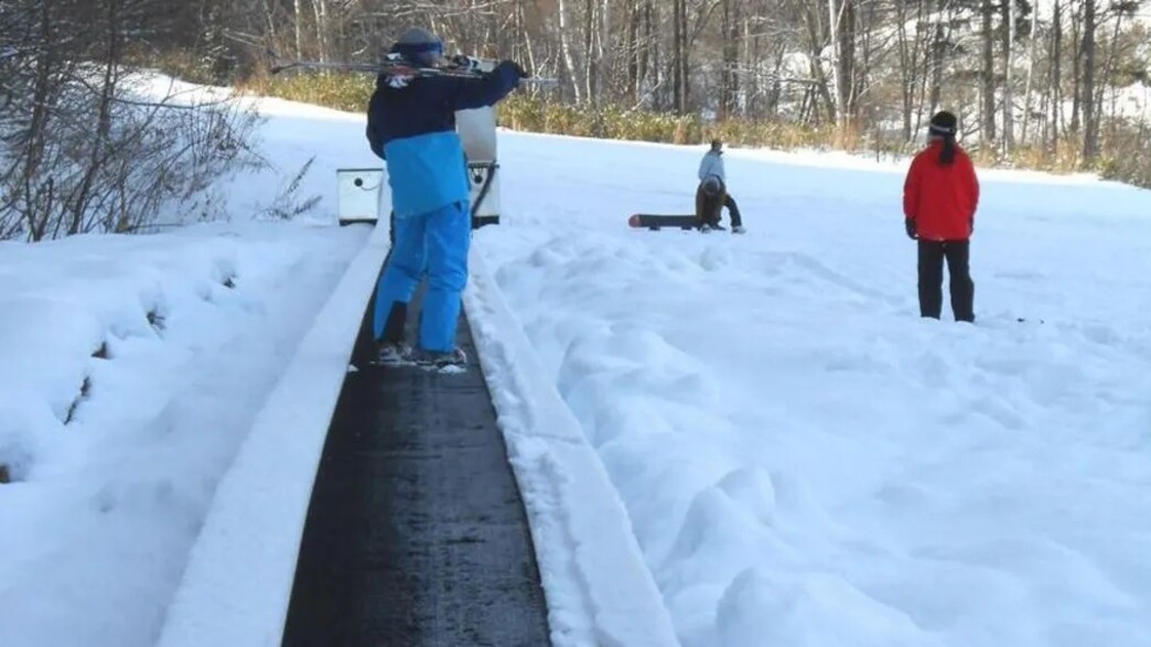 מסוע הסקי באתר אסריגאווה באי הוקאידו ביפן מסוע הסקי באתר אסריגאווה באי הוקאידו ביפן