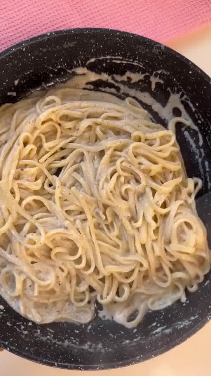 שדרגנו את הרוטב של האיטלקים. מוזמנים לתבוע אותנו