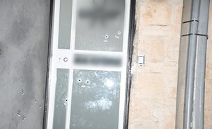 סימני הקליעים במספרה