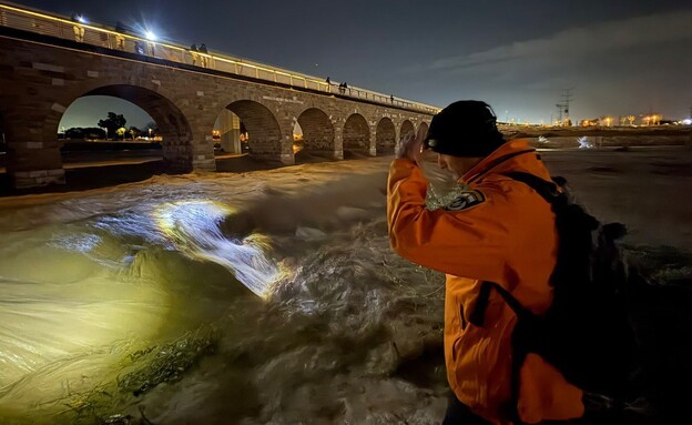 חשש להיסחפות אדם בנחל באזור מיתר