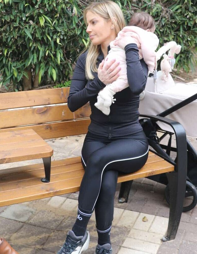 יולן כהן ואמיליה פפראצי יולן כהן ואמיליה פפראצי