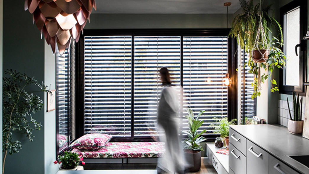 מרפסת של פעם עיצוב ורד בונפיליולי 