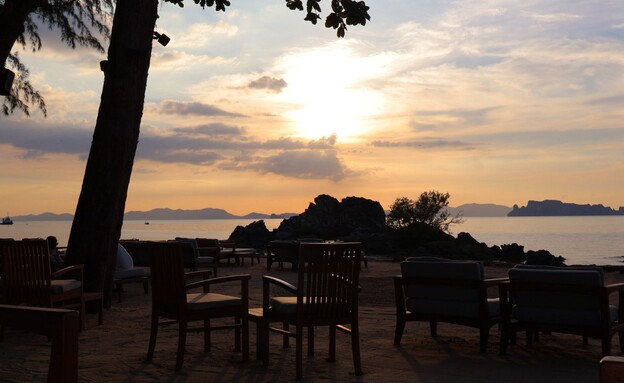 בר השקיעה בר השקיעה