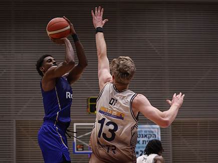 הורד מחצי מרחק (מאור אלקסלסי)