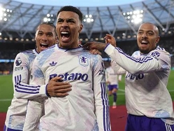 (Photo by Julian Finney/Getty Images) (צילום: ספורט 5)