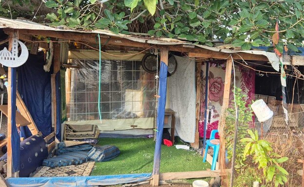 המתחם שפונה בחוף צינברי בכינרת