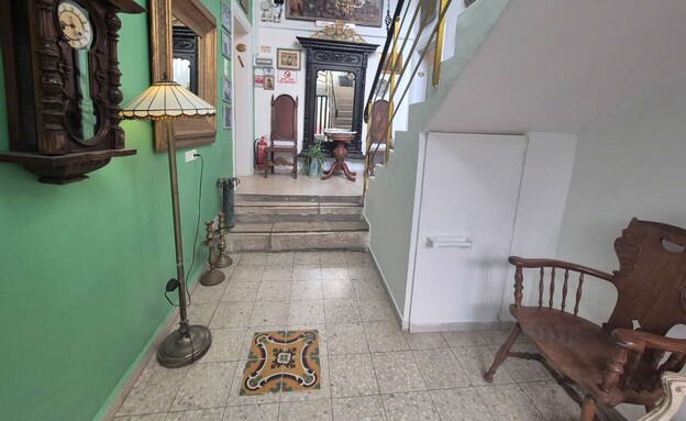 מאה שערים חדש 