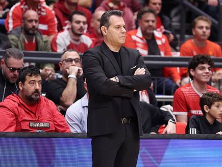 אבל זה פשוט לא היה הערב של דימיטריס איטודיס וחניכיו (אלן שיבר)