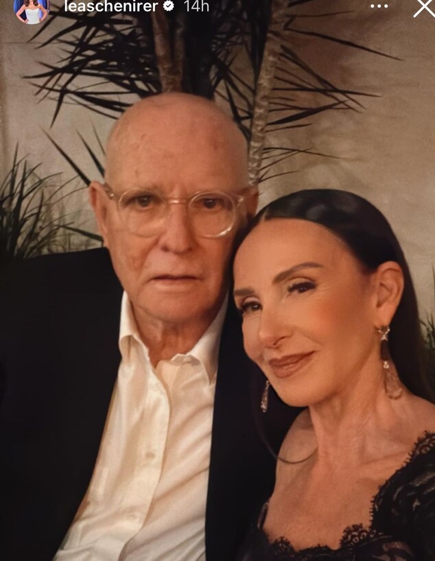 לאה שנירר ובעלה צחי בחתונה של בנם דוד