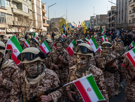 הרוגים ופצועים בהפגנות, תחנת משטרה הוצתה | תיעוד