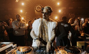 מאור בוזגלו (צילום: Artyom Marochkin)