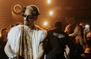 מאור בוזגלו (צילום: Artyom Marochkin)