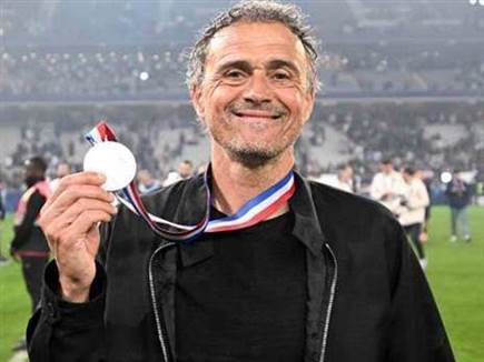 לואיס אנריקה. שנה גדולה עבורו ועבור פ.ס.ז` (Getty)