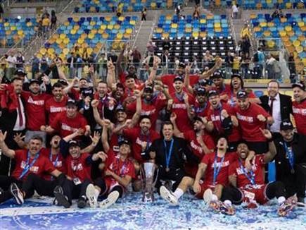 הפועל תל אביב. עשתה היסטוריה (יורוקאפ)