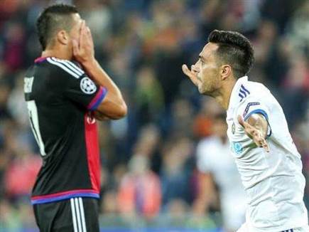 אחרי השער הגדול נגד באזל במדי מכבי ת&ldquo;א (getty)