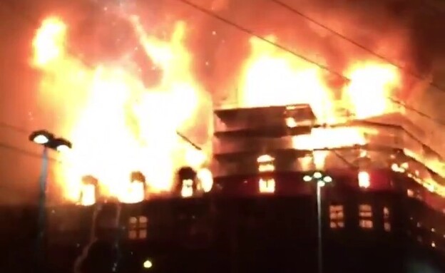 פיצוץ ושרפה בבר באתר הסקי קרנס-מונטנה באלפים 