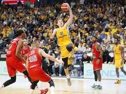 (צילום: אלן שיבר) (צילום: ספורט 5)