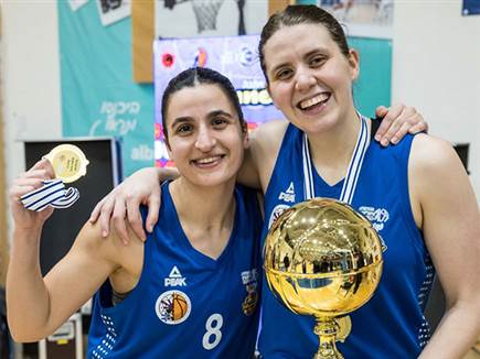 (עודד קרני, מנהלת הליגה לנשים)