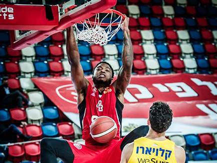 קלויארו בהלם (אלן שיבר) (צילום: ספורט 5)