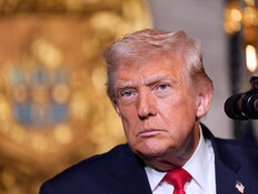 טראמפ שוקל סדרת פעולות לסיוע למחאה באיראן ולהחלשת המשטר