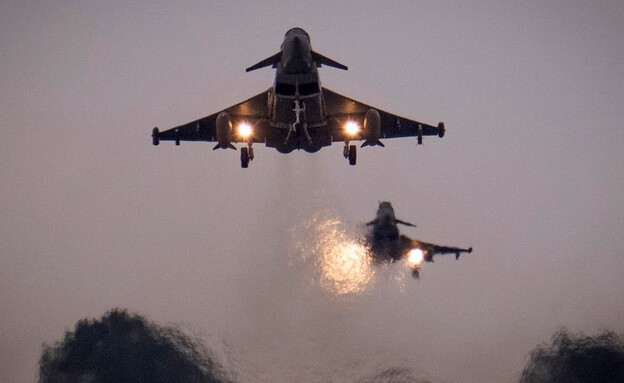 מטוסי הקרב בפעולה (צילום: Christopher Furlong/Getty Images)