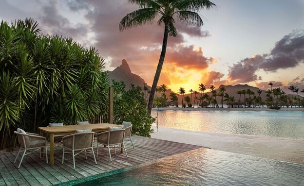 ווסטין, בורה בורה