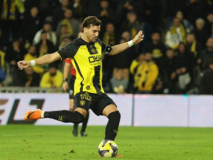 שועה דייק מהנקודה (צילום: קובי אליהו)