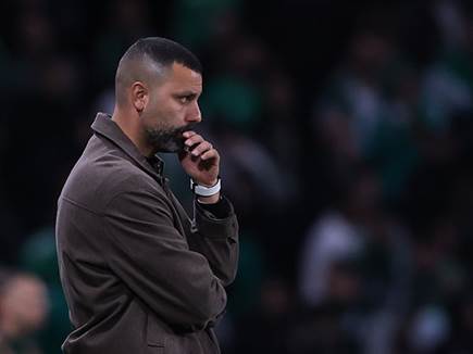 בשבת: גל אראל והחיפאים נגד הפועל ת&ldquo;א (צילום: מאור אלקסלסי)