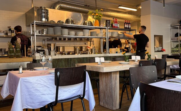 המטבח פתוח. האיטלקייה בשוק המטבח פתוח. האיטלקייה בשוק