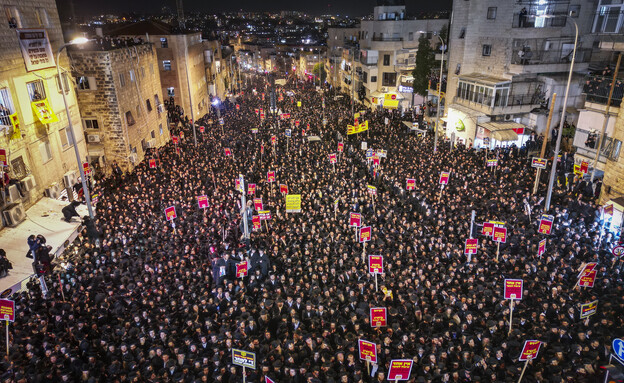 הפגנות חרדים נגד חוק הגיוס