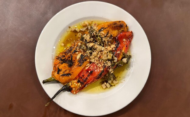 שושקה קונפי ממולאת. סוזנה ערב שושקה קונפי ממולאת. סוזנה ערב