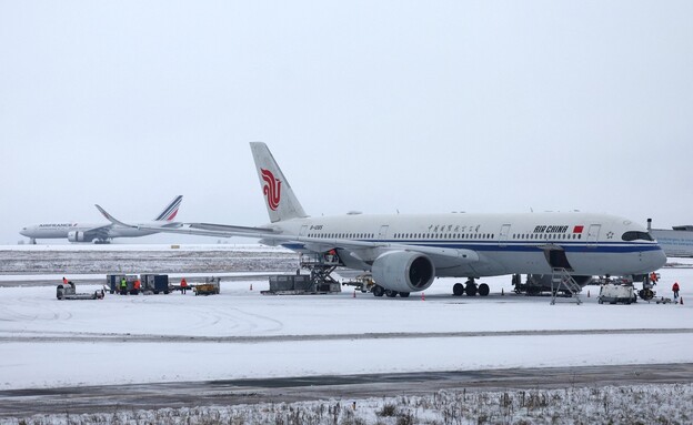 סופת שלגים בפריז סופת שלגים בפריז