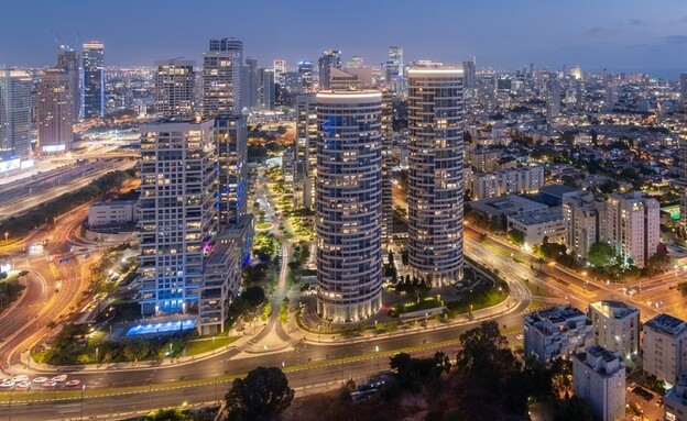 תל אביב בלילה