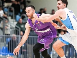 עומר בן דוד ועירוני נהריה עם ניצחון חוץ בקרית גת (צילום: טים נודלמ (צילום: ספורט 5)