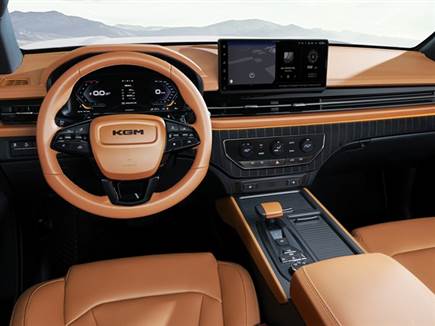 תא נוסעים משודרג ומערך בטיחות מקיף (צילום: ספורט 5)