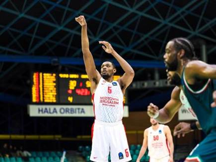 שלט בצבע. וויילי (מיכל בן גיגי, הפועל מידטאון ירושלים)