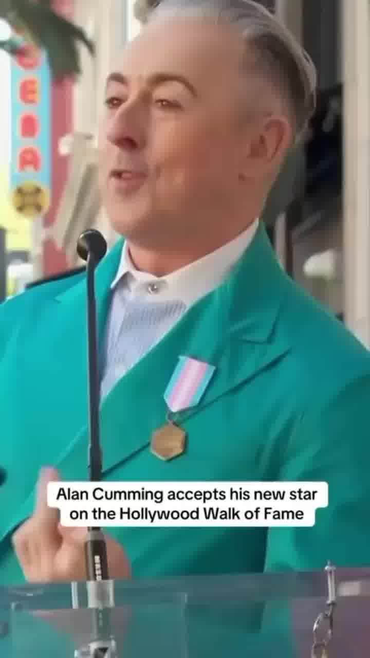 אלן קאמינג קיבל כוכב בשדרת הכוכבים בהוליווד