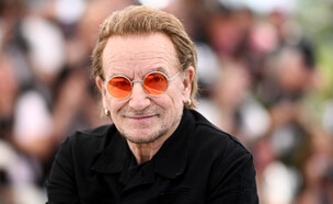 בונו (צילום: Stephane Cardinale - Corbis/Corbis, Getty Images)