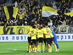 (ברני ארדוב) (צילום: ספורט 5)