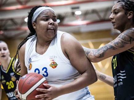 (עודד קרני, מנהלת הליגה לנשים)