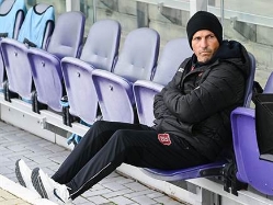 (ברני ארדוב) (צילום: ספורט 5)