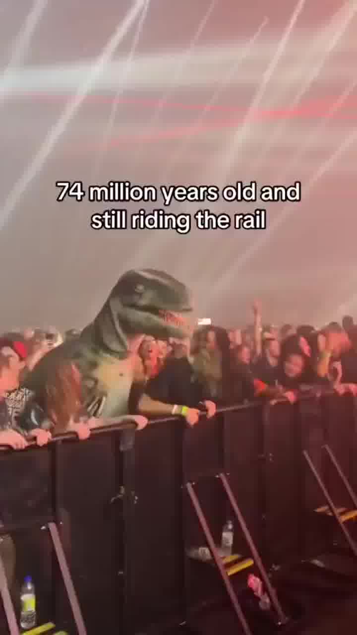 כשנכחדת לפני מיליוני שנים, אבל אתה עדיין חייב לתת בראש בשורה הראשונה