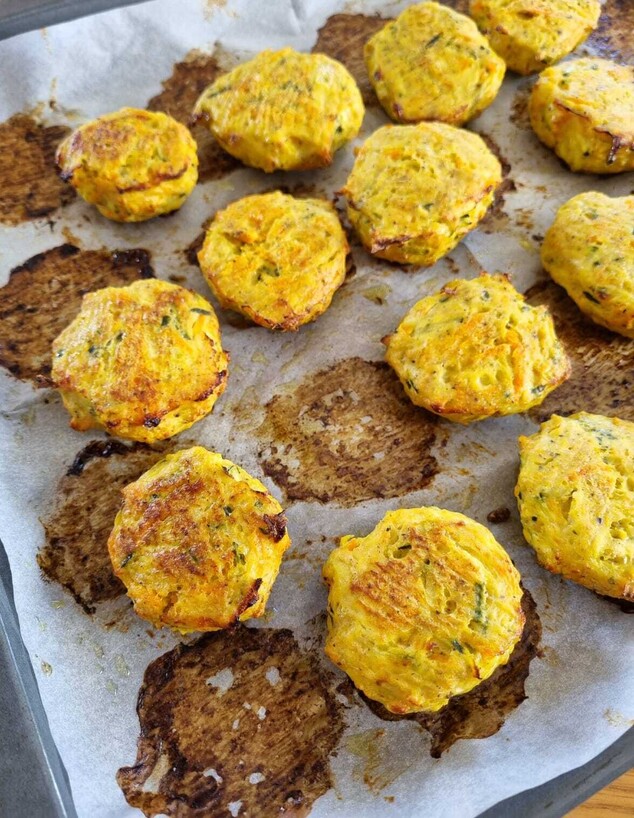 קציצות עוף אפויות. ייעלמו לפני שתסיימו לשבח אותן