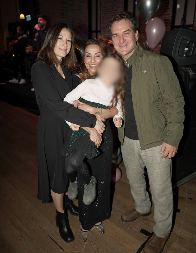 יום הולדת לרפלקסולוגית העיוורת דינה דואדי