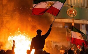 המחאות באיראן (צילום: מתוך הרשתות החברתיות)