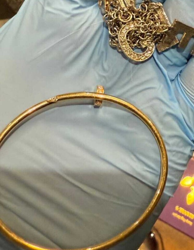 רכוש שגנבו שני תושבי השטחים שפרצו לדירה בתל אביב